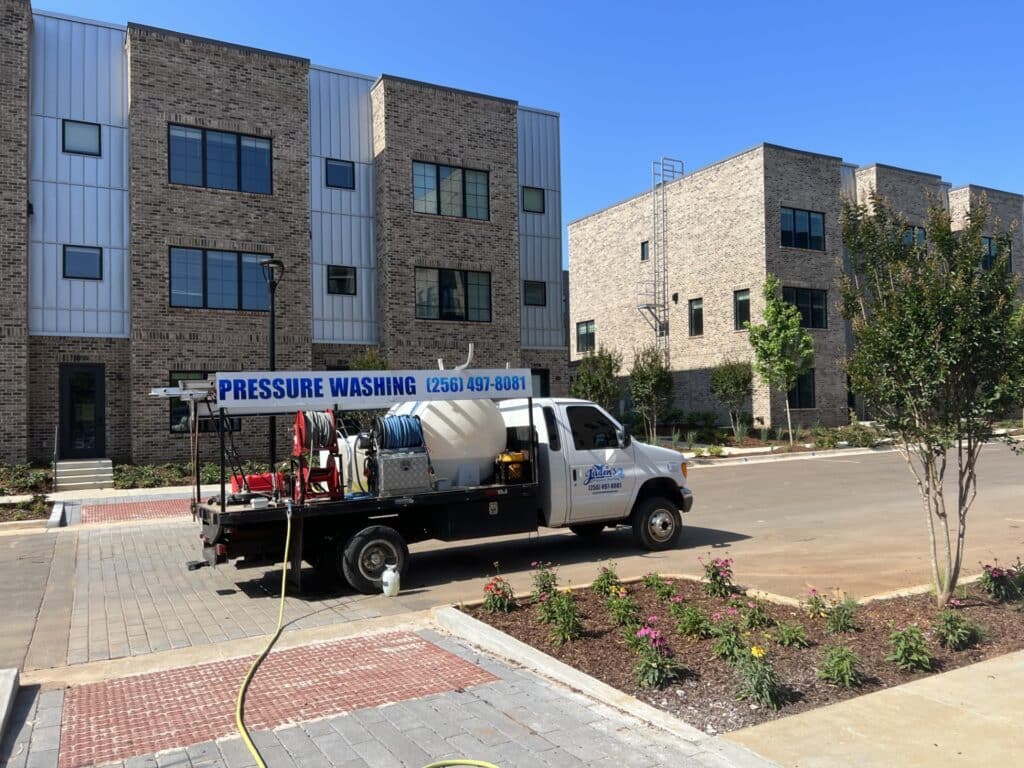 jadens pressure washing